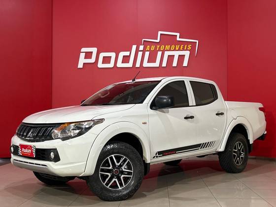 MITSUBISHI L200 TRITON 2.4 16V TURBO DIESEL OUTDOOR GLX CD 4X4 MANUAL